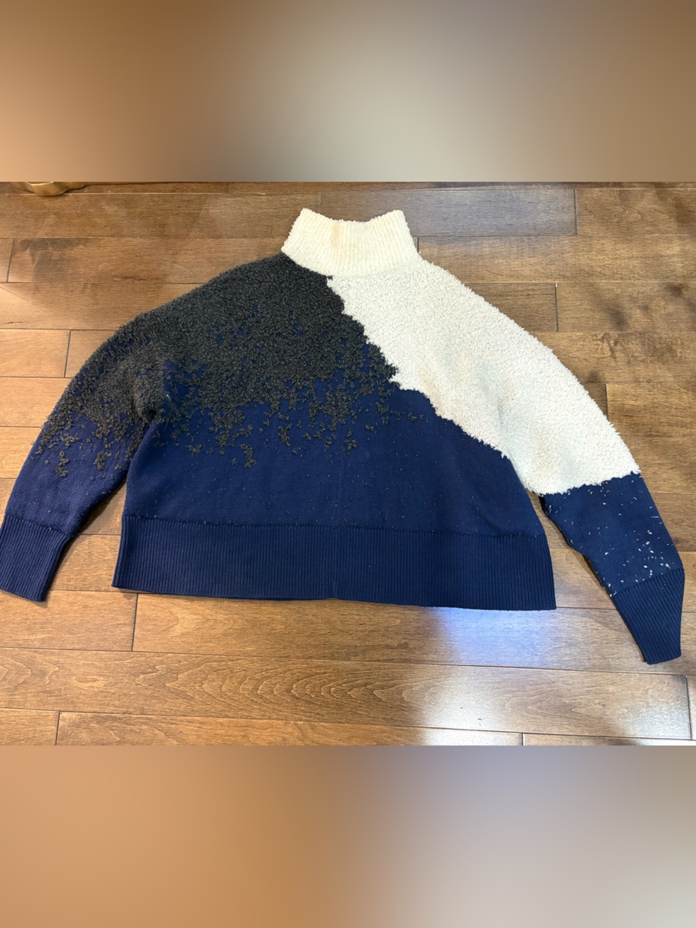 Lululemon Navy, Black and Cream Colorblock Textured Sweater